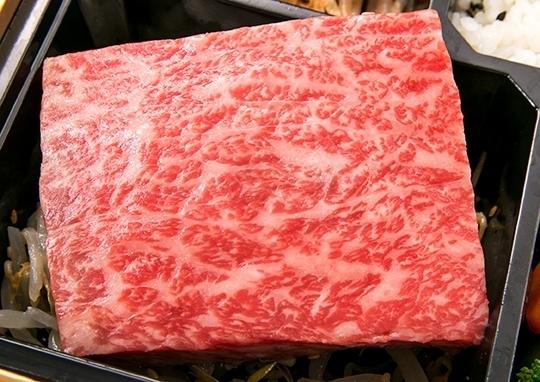 熟成肉のステーキとホタテと車エビの焼物【A5ランク】-secoundlargeimage