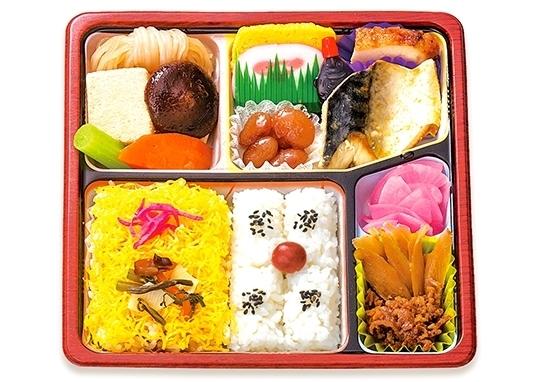 夕紅葉 ゆうもみじ 810円 一冨士の弁当配達 くるめし弁当 夕紅葉 ゆうもみじ 810円 一冨士の弁当配達 くるめし弁当