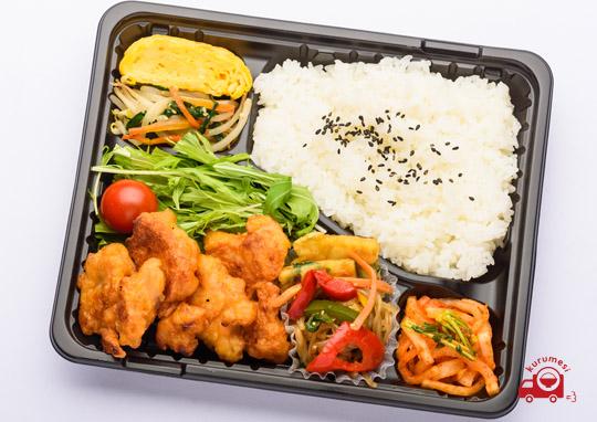 唐揚げ弁当 500円 オンマのご飯の弁当配達 くるめし弁当